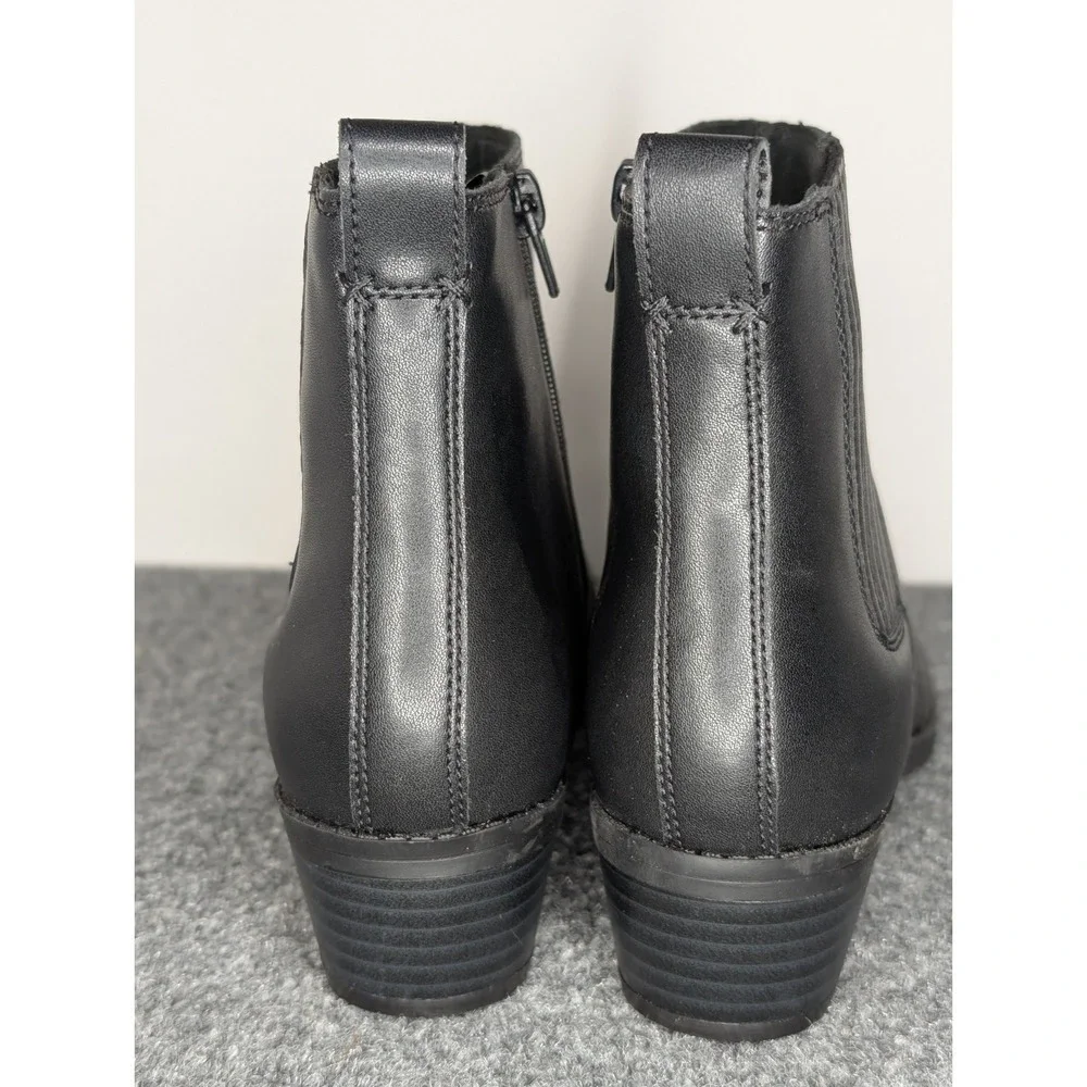 Clarks Collection Women's Danyelle Skip Block Heel Booties Black Size‎ 8 W Wide